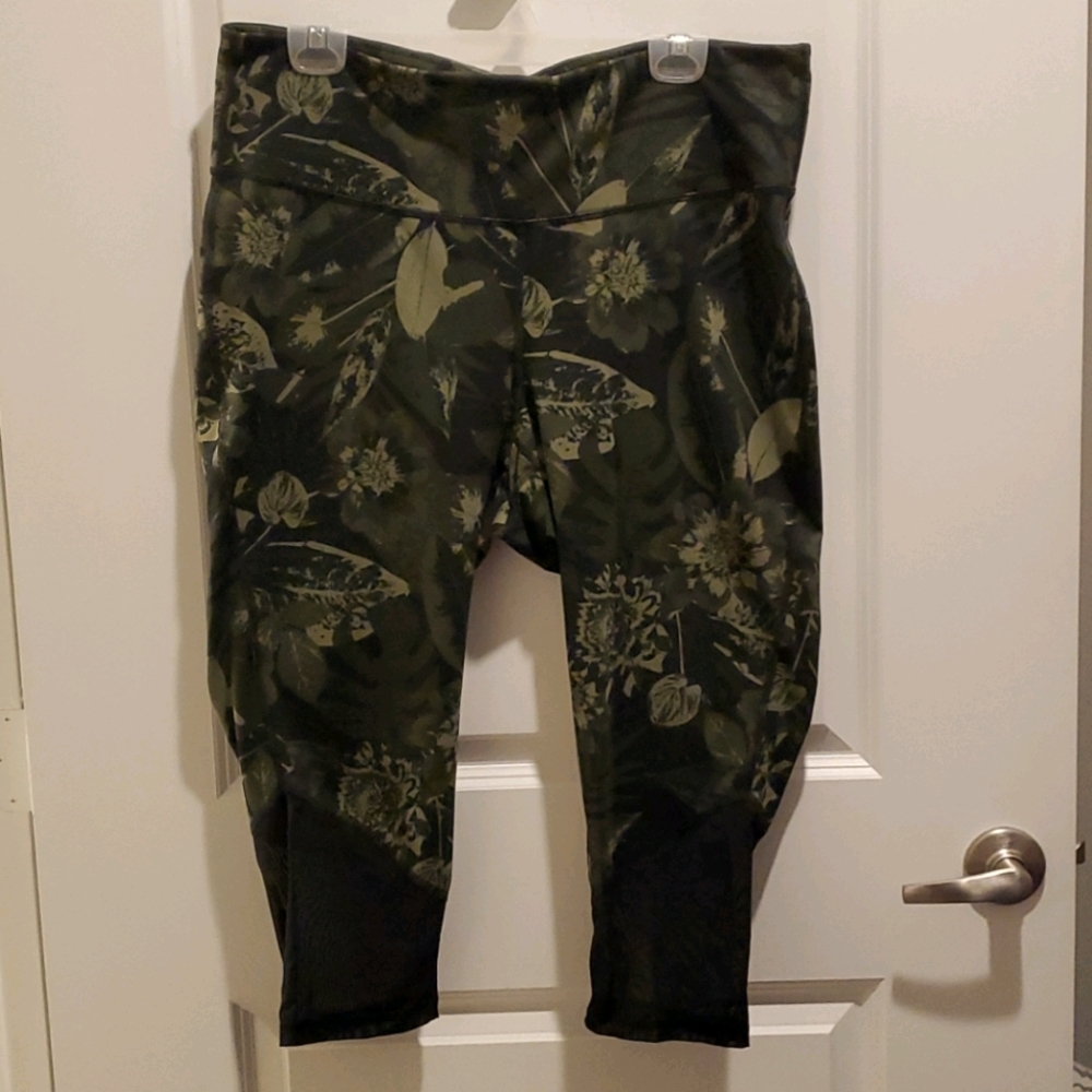 🔮 3 for 15 Old Navy Active leggings